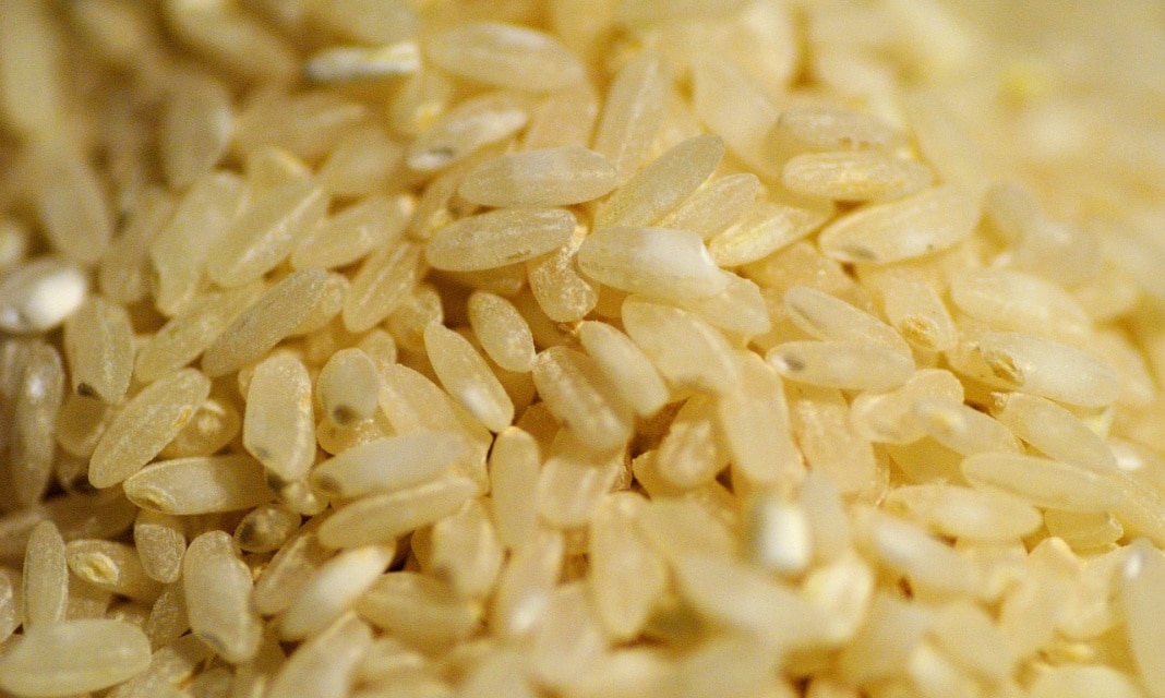 Jak długo gotować ryż brązowy w woreczku?